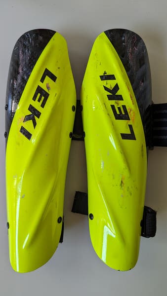 Leki FOREARM PROTECTOR CARBON 2.0 SMALL - Used - Great Condition