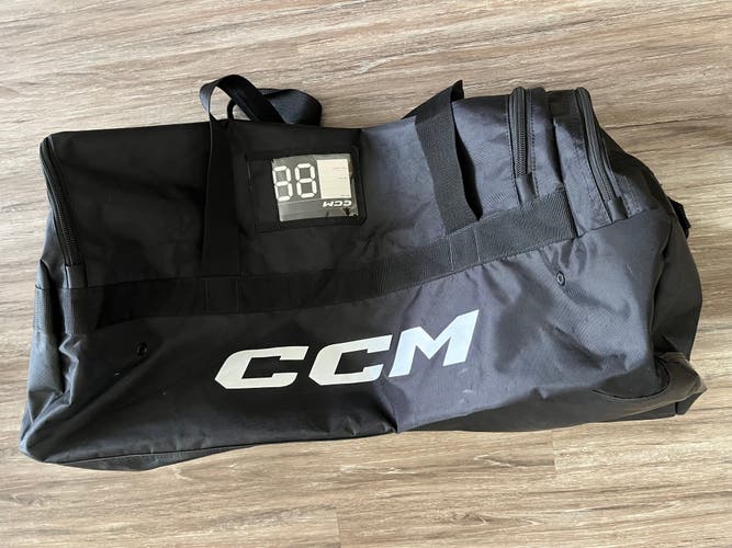 CCM 440 Player Premium Equipment Carry Bag - 32” Black Ice/roller Hockey