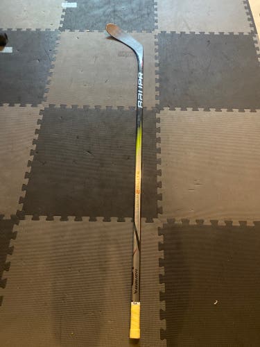 Bauer vapor hyperlite 2