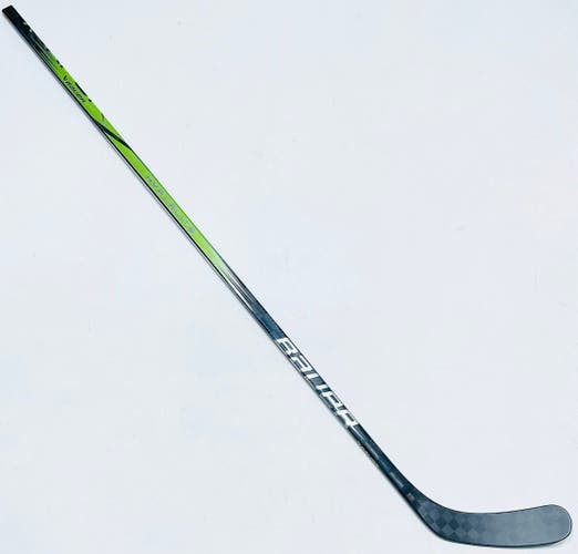 New Custom Gold Bauer Vapor Hyperlite 2 Hockey Stick-LH-P92-82 Flex-Grip W/ Spiral Texture