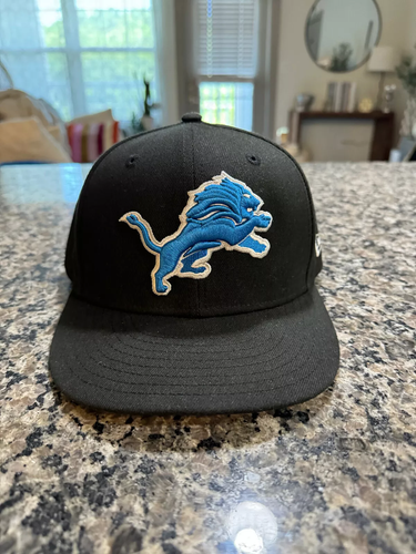 Detroit Lions New Era 9Fifty SnapBack Adjustable Hat Black Color