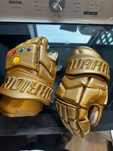 New Marvel Thanos Echl   Warrior 14" Pro Stock Covert QRE Gloves