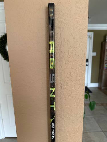 Used Senior Bauer Right Handed P92  Ag5nt Hockey Stick