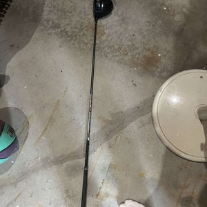 Used Men's TaylorMade Right Handed R15 Driver
