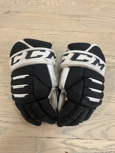 CCM 4R Pro2 Player Gloves