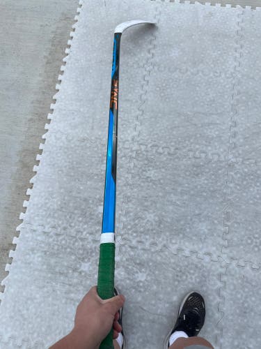 Used Intermediate Bauer Left Hand P88  Nexus Sync Hockey Stick