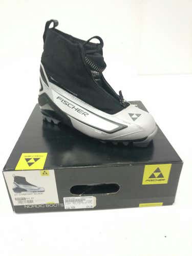 Used Fisher New Comfort Silver M 09.5 W 09.5-10 Men's Cross Country Ski Boots