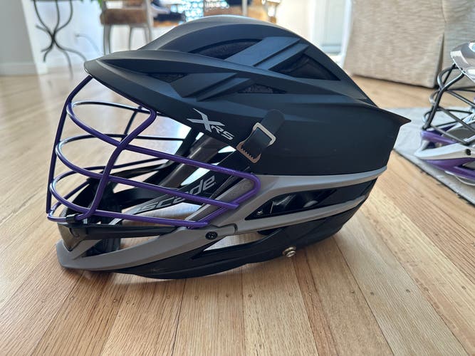 Highpoint Men’s Lacrosse XRS Helmet