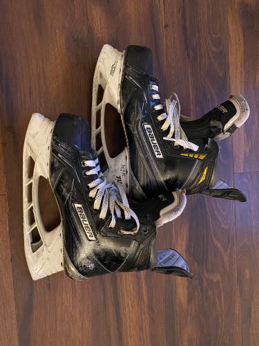 Used Senior Bauer Regular Width   7 Supreme 190 Hockey Skates