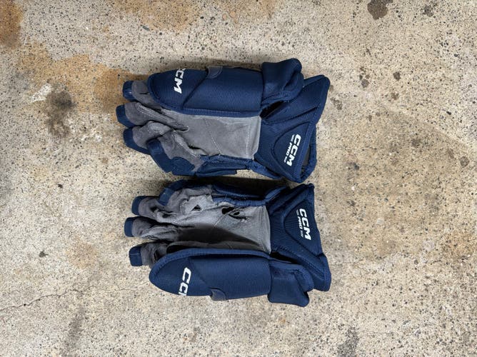 Used CCM 14" Gloves