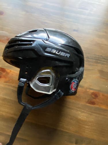 Used Large Bauer Re-Akt Pro Helmet
