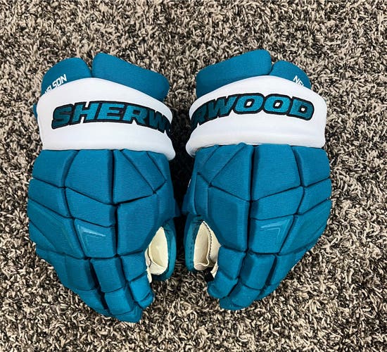 Sherwood Rekker RE1 Gloves- San Jose Sharks