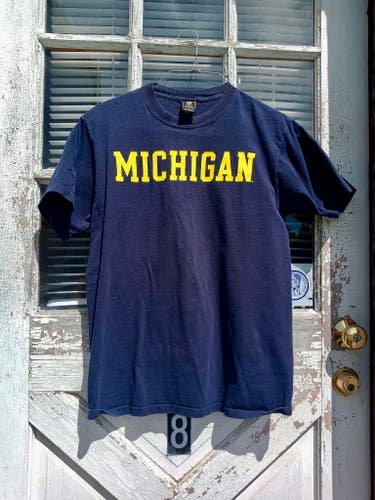 U of M University of Michigan Dark Blue T Shirt Mens Large Pre Owned