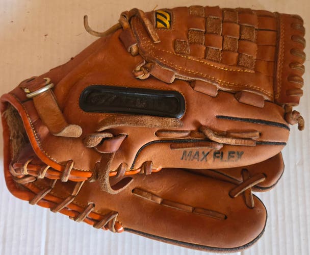 Mizuno MVP Premier 1177 Right Hand Throw Outfield MVP Prime Baseball Glove 11.75"