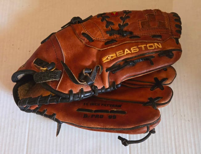 Easton D99 Right Hand Throw Softball Glove 14"