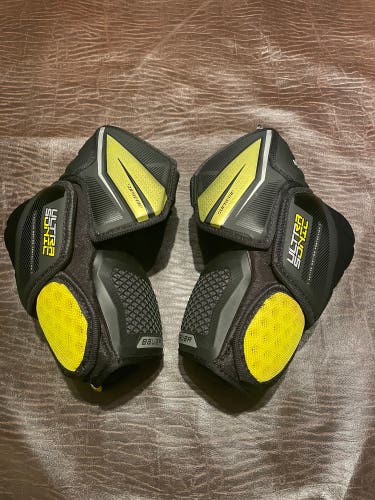 Bauer Ultra Sonic elbow pads