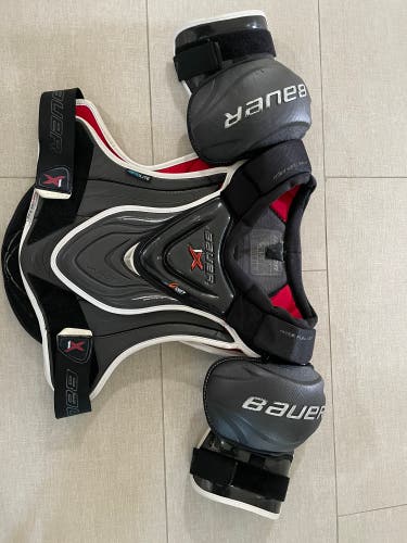 Used Large Bauer  Vapor 1X Shoulder Pads