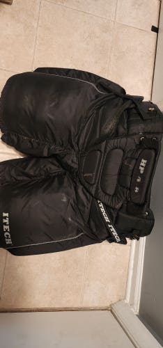 Itech HP 418 Goalie Pants - Black - Size Large - Good Condition