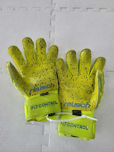 Used Reusch Goalie Gloves 9 Soccer Goalie Gloves
