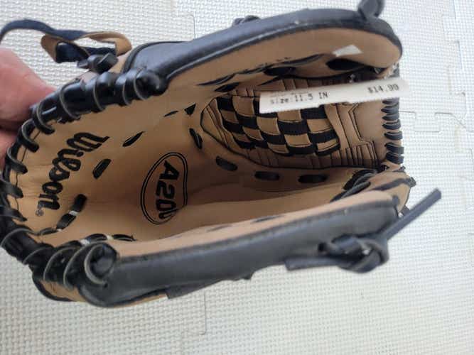Used Wilson A200 11 1 2" Fielders Gloves