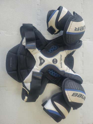 Used Bauer One 75 Lg Hockey Shoulder Pads