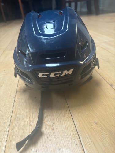Ccm 710 helmet