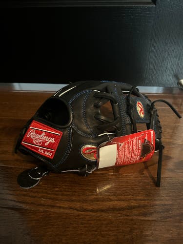 New Marcus Semien Game Day 57. 11.5" Rawlings Heart of the Hide Baseball Glove