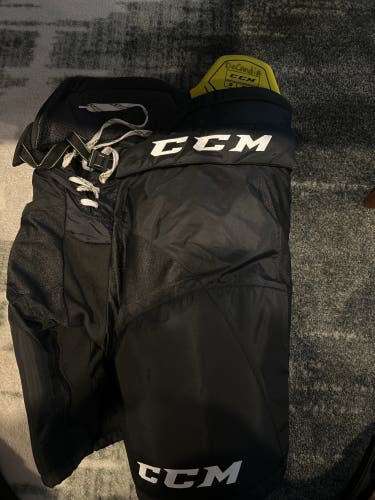 CCM Hockey Pants 9040