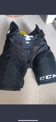 CCM tacks hockey pants