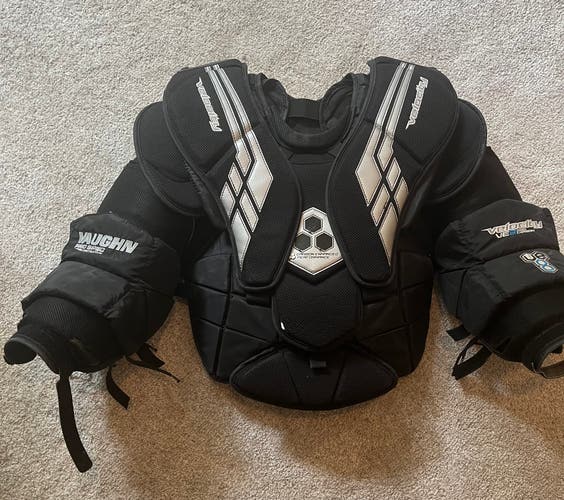 Vaughn ve8 Pro Carbon Chest Protector