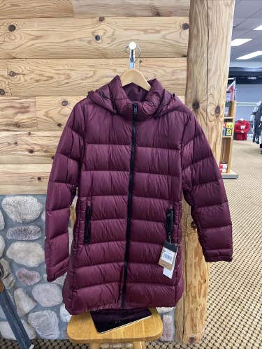 The North Face Metro III Women's XL size Parka Jacket - Deep Garnet Red