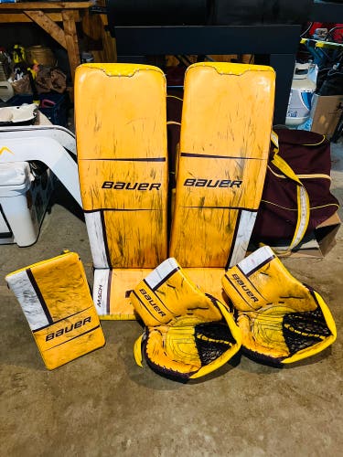 Used Bauer Regular Pro Stock Mach Goalie Full Set