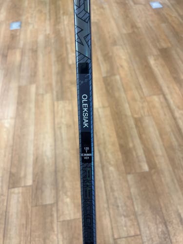 New Senior CCM Left Hand P29 Pro Stock RibCor Trigger 6 Pro Hockey Stick