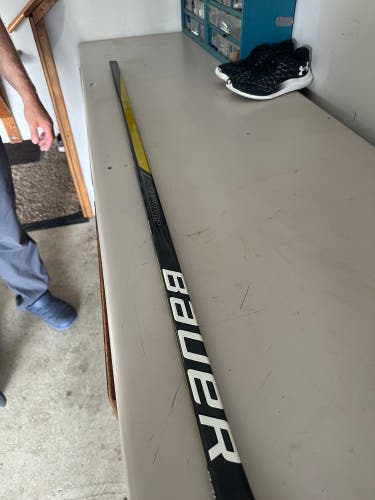 New Intermediate Bauer Left Hand P92  Supreme 3S Pro Hockey Stick