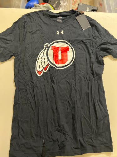 University of Utah Lacrosse Team Issued CelebrateU shirt (medium)