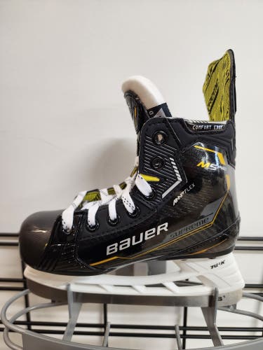Bauer Supreme M5 Pro Hockey Skates Size 13 Yth