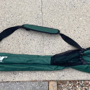 DeBeer never Used  Lacrosse bag forest green