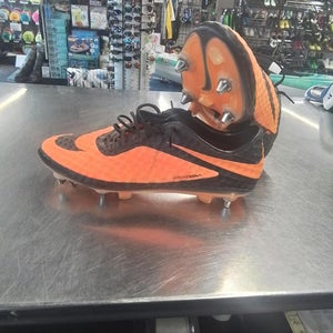 Used Nike Senior 10 Cleat Soccer Outdoor Cleats