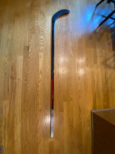 Used Senior Bauer Left Hand P92 Vapor Hyperlite Hockey Stick