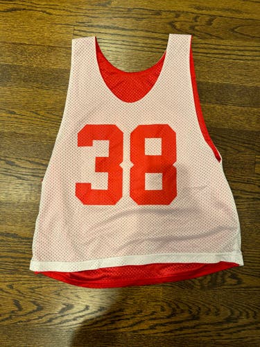 Used Medium/Large Red and White Reversible Men's Pinnie