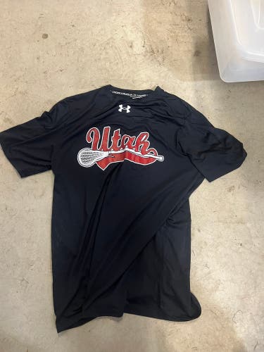 University of Utah Lacrosse Team Issued Shirt (medium)
