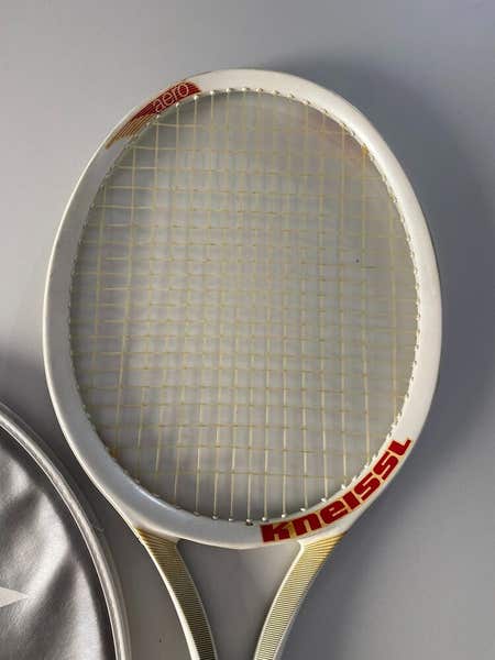 VTG KNEISSL White Star Aero 20 Mid Tennis Racquet