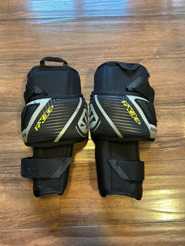 Warrior RX3E+ goalie knee pads - Junior