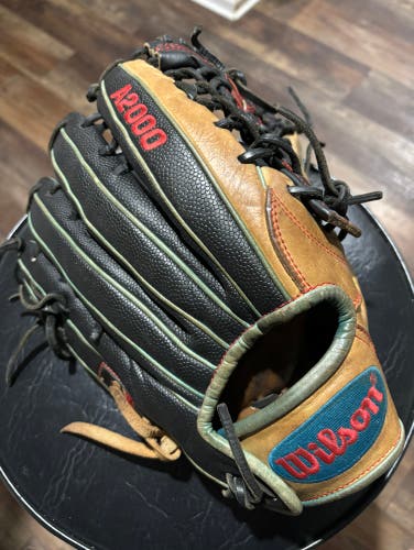 Wilson A2000 Baseball Glove 12.25