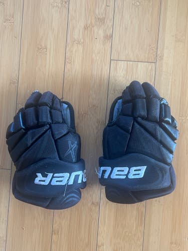 Used  Bauer 12" VAPOR X VELOCITY Gloves