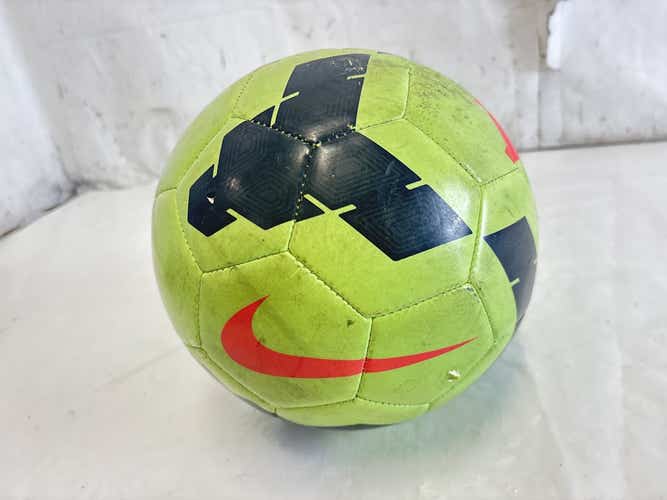 Used Nike Pitch Sc2491-306 Size 4 Soccer Ball