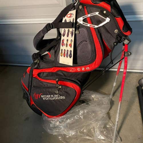 NEW American IronWood Golf Stand Bag Red and Black