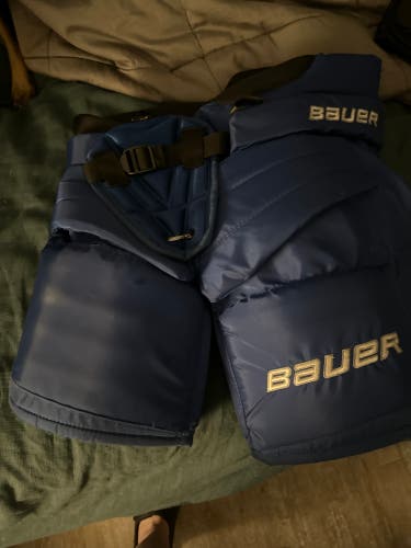 Bauer intermediate goalie pants medium s190