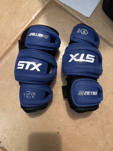 STX Stallion HD Elbow pads