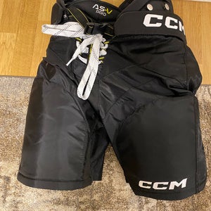 Used Great Condition Sr Medium CCM As-v Pro Pants
